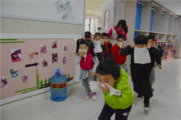 錦園幼兒園開展“關注消防 平安你我”防火演練活動